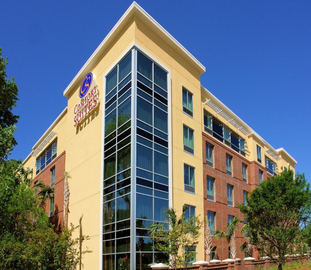 Comfort Suites Charleston West Ashley Экстерьер фото