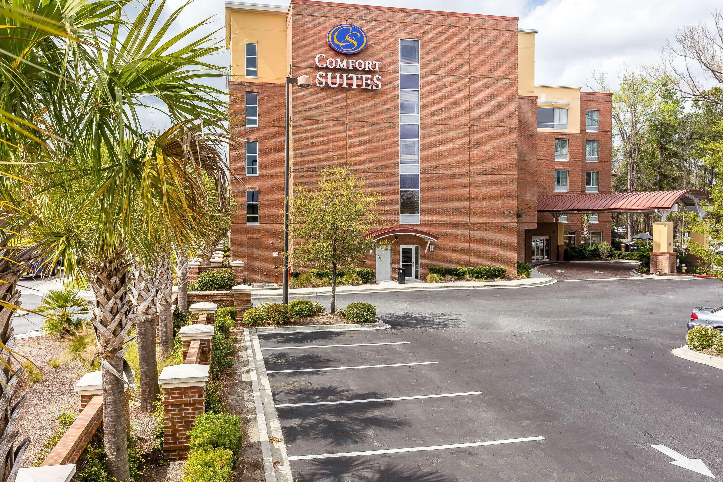 Comfort Suites Charleston West Ashley Экстерьер фото