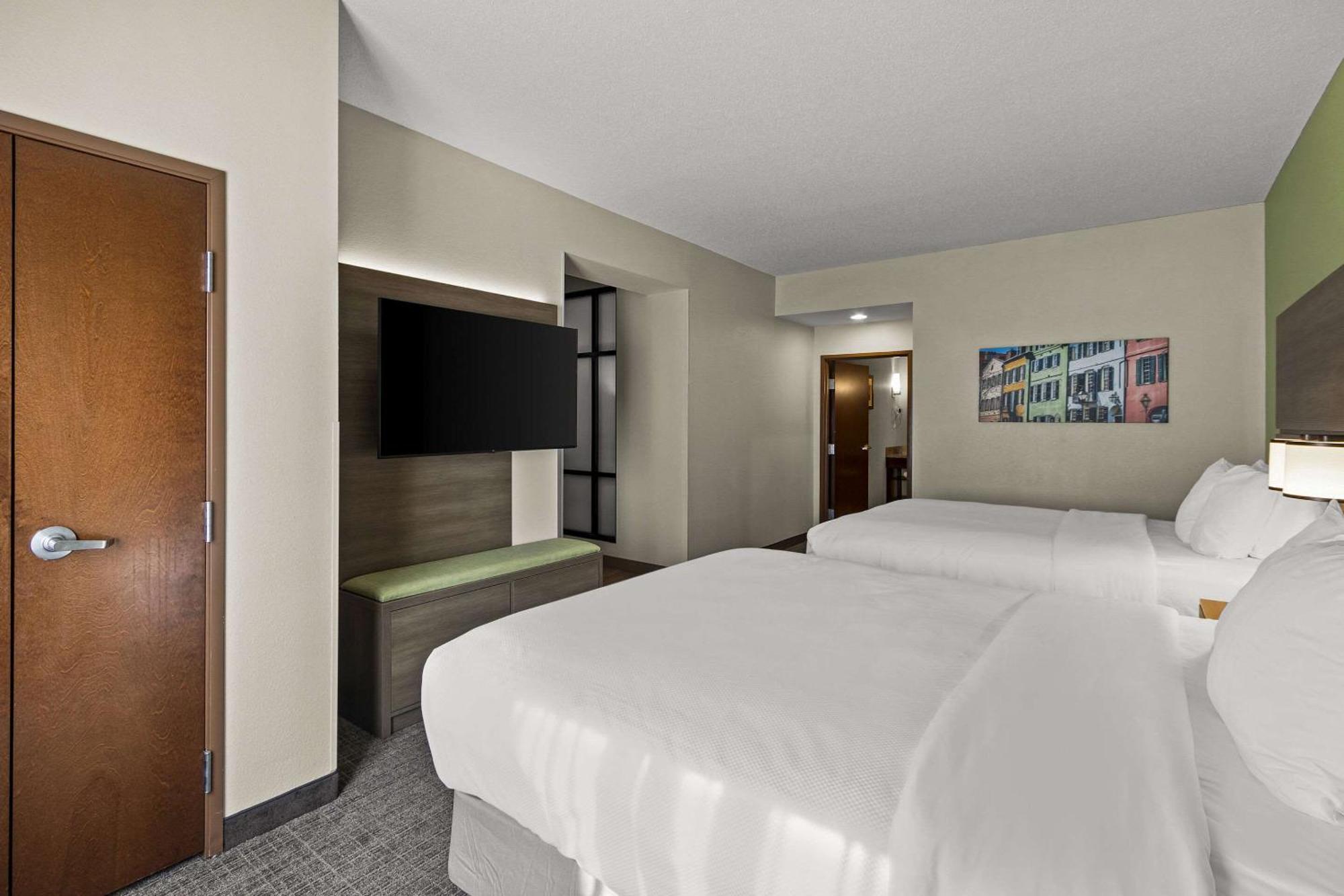 Comfort Suites Charleston West Ashley Экстерьер фото